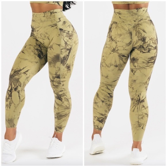 SOLD | Cactus Green Alphalete Alphalux Force Leggings - Picture 2 of 11